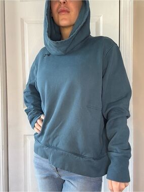 Under Armour Women's Teal Cowl Neck Sweatshirt